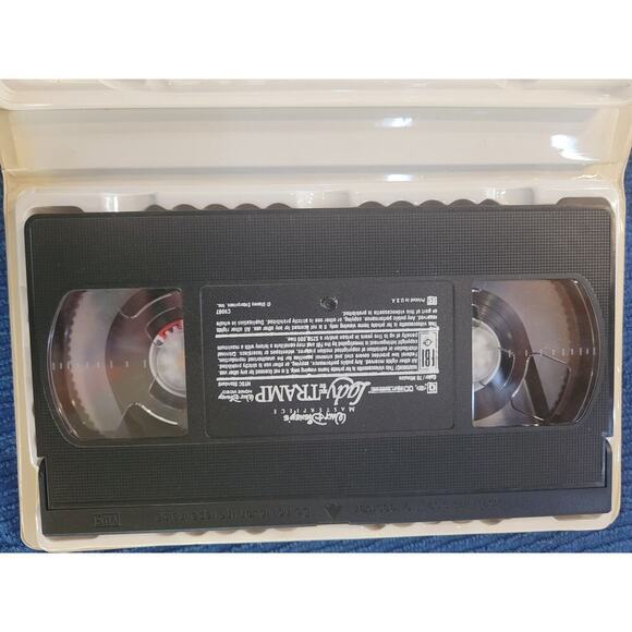 Lady and the Tramp VHS Tape Disney Works - Picture 3 of 3